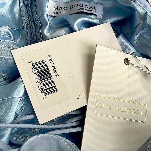 MAC DUGGAL RUFFLE TIERED CUTOUT CHIFFON GOWN ADJUSTABLE LACE UP BK 67911 SIZE 2 - Picture 3 of 13